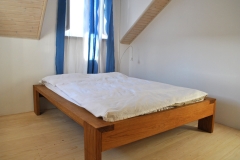 spruce_house_room_II_small